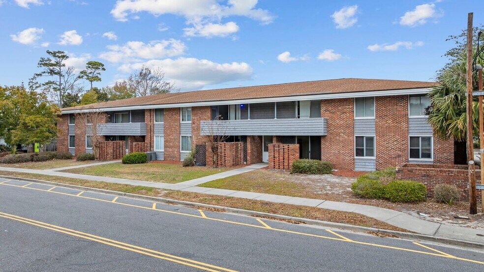 Primary Photo Of 501 38th Ave N, Myrtle Beach Apartments For Sale