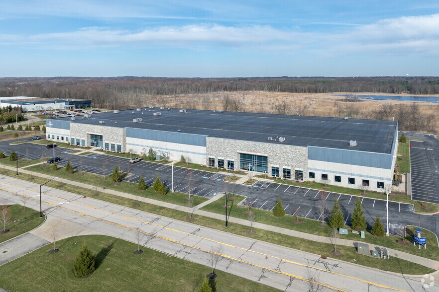 More Photos Of 6279 Hudson Crossing Pky, Hudson Warehouse For Lease