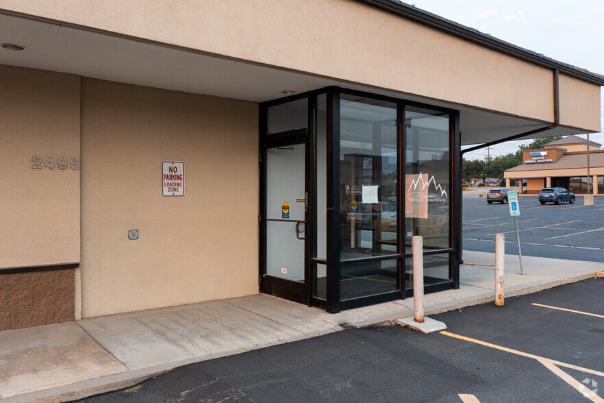 More Photos Of 2490 W 4700 S, Salt Lake City Unknown For Lease