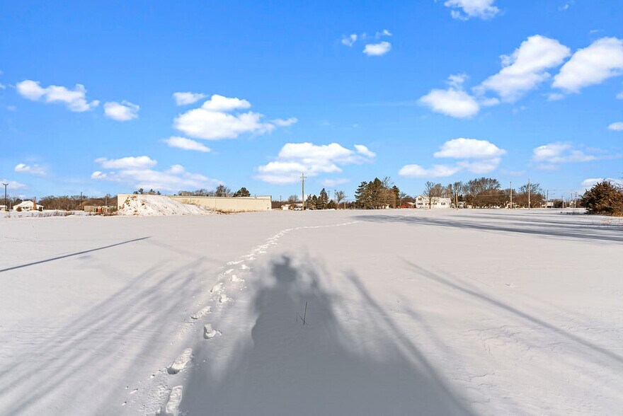 More Photos Of Morrish Rd, Swartz Creek Land For Sale