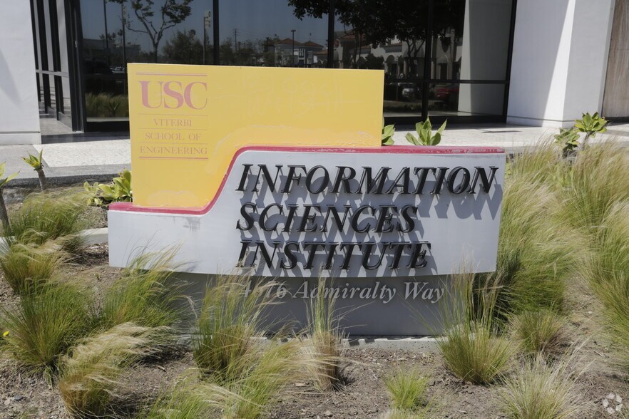 More Photos Of 4676 Admiralty Way, Marina Del Rey Office For Lease