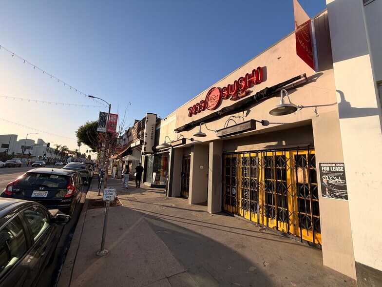 More Photos Of 7455 Melrose Ave, Los Angeles Restaurant For Lease