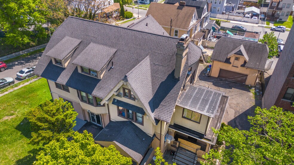 More Photos Of 146 S Munn Ave, East Orange Skilled Nursing Facility For Sale
