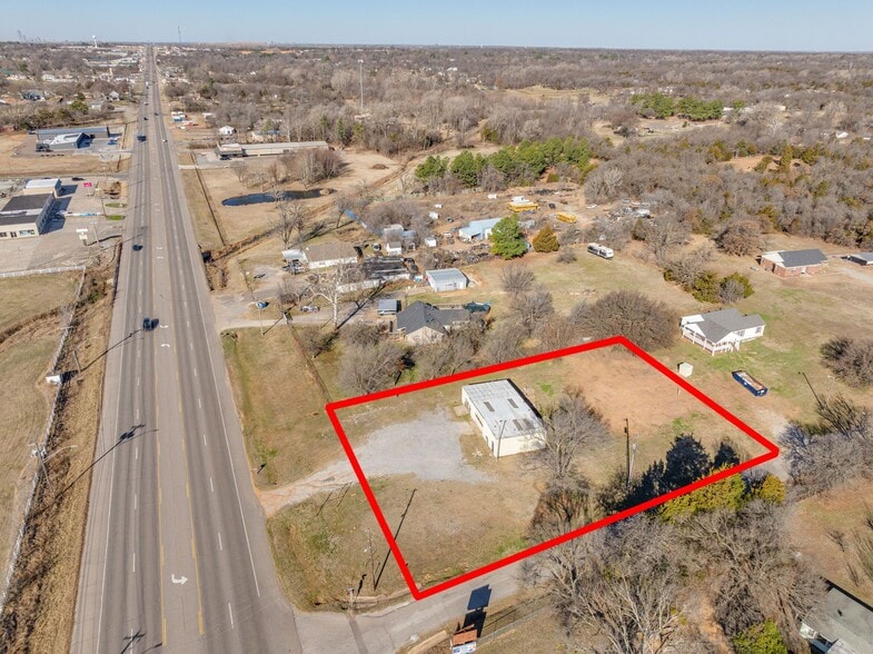 More Photos Of 12373 NE 23rd St, Choctaw Warehouse For Sale