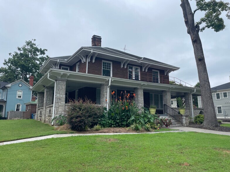 Primary Photo Of 1101 N Mangum St, Durham Storefront Retail Office For Lease
