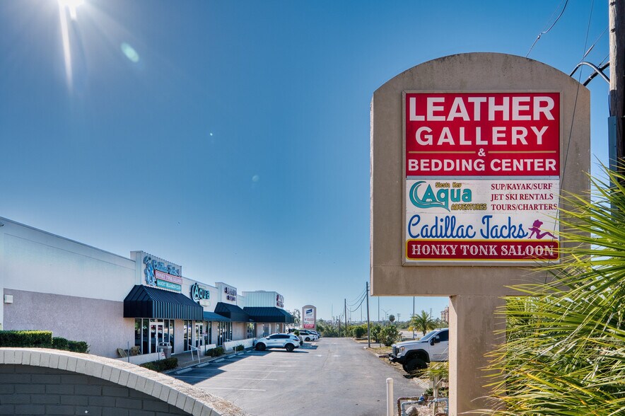 More Photos Of 5245-5251 S Tamiami Trl, Sarasota Unknown For Lease