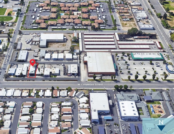 More Photos Of 1113 W Columbus St, Bakersfield Warehouse For Sale