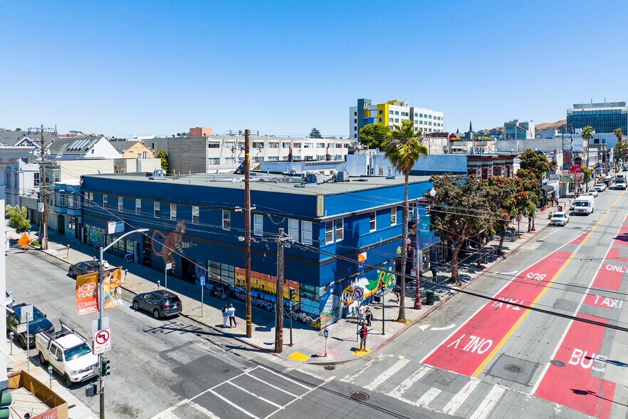 More Photos Of 2401 Mission St, San Francisco Apartments For Lease