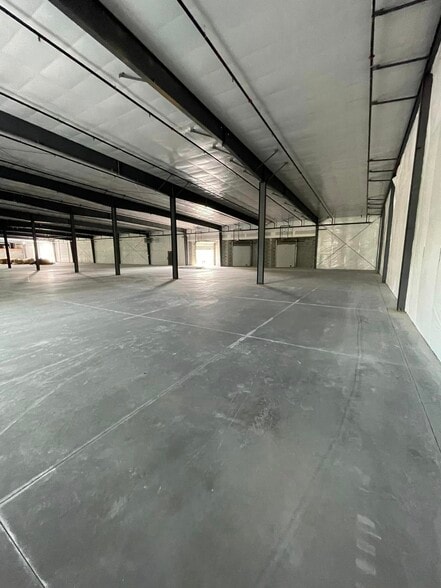 More Photos Of 331 Aviation Way, Frederick Light Manufacturing For Lease