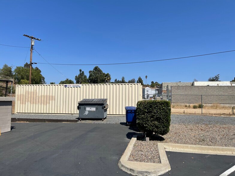 More Photos Of 504 E Alvarado St, Fallbrook Light Manufacturing For Lease