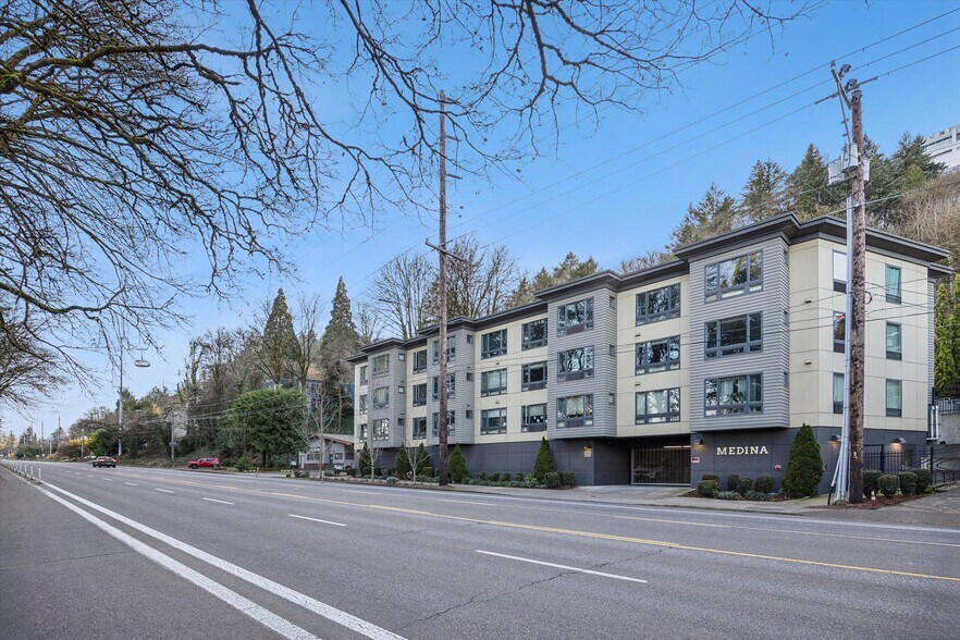 More Photos Of 2926 SW 4th Ave, Portland Apartments For Sale