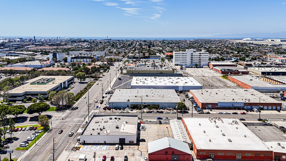More Photos Of 601 Lairport St, El Segundo Manufacturing For Lease