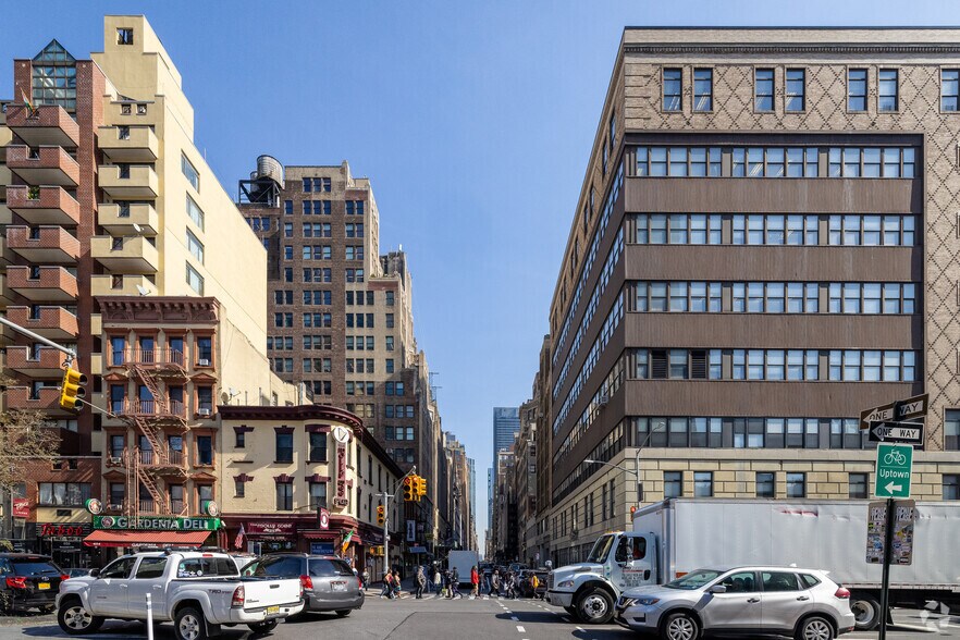 More Photos Of 224-232 W 30th St, New York Office For Sale