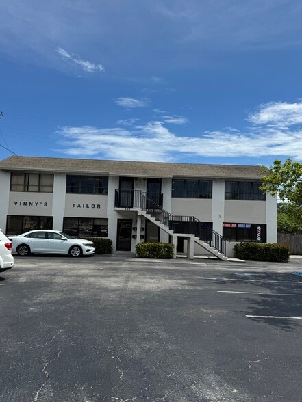 Primary Photo Of 602 W Lantana Rd, Lake Worth Medical For Lease