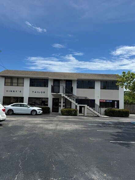 More Photos Of 602 W Lantana Rd, Lake Worth Medical For Lease