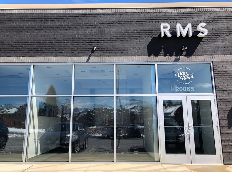 More Photos Of 20040-20200 Van Aken Blvd, Shaker Heights Unknown For Lease