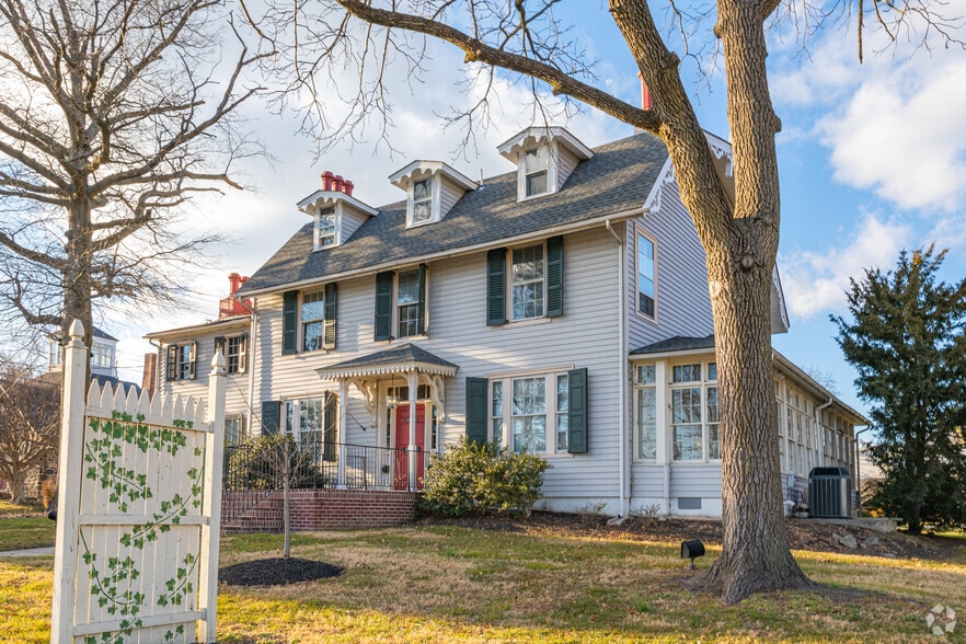 More Photos Of 3701 Philadelphia Pike, Claymont Specialty For Lease