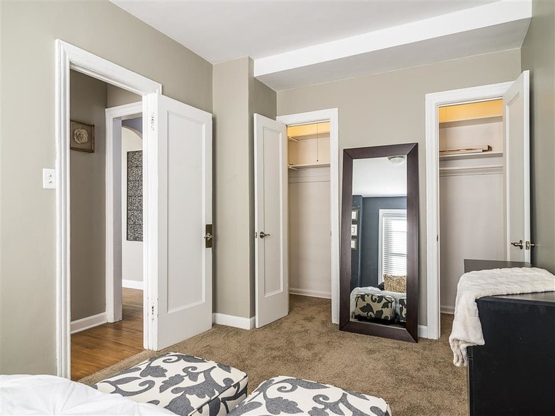 More Photos Of 7100 S South Shore Dr, Chicago Apartments For Lease