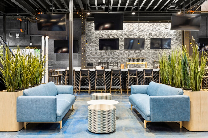More Photos Of 21 Erie Blvd, Albany Apartments For Lease