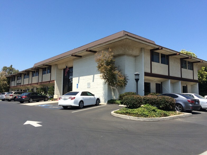 More Photos Of 450 Rosewood Ave, Camarillo Office For Lease