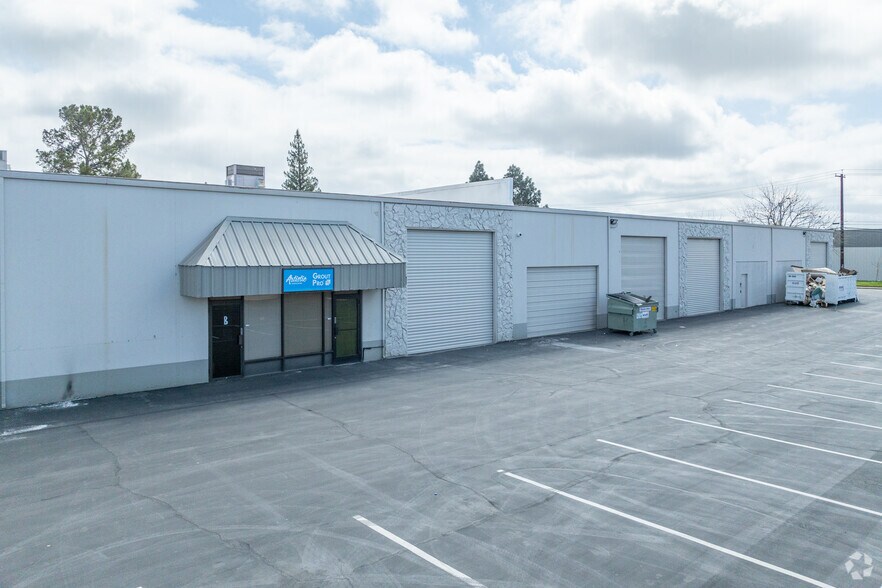 More Photos Of 4300 82nd St, Sacramento Unknown For Lease