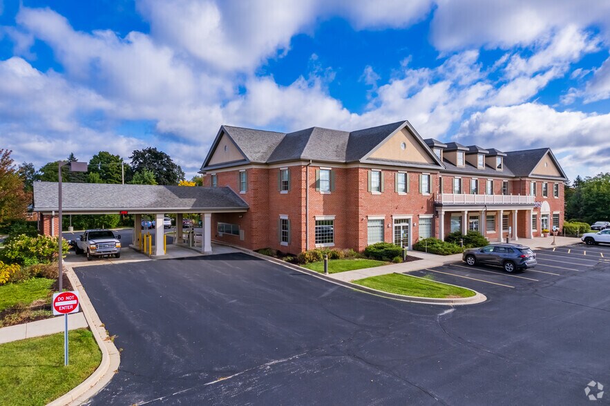 More Photos Of 18200 W Capitol Dr, Brookfield Medical For Sale