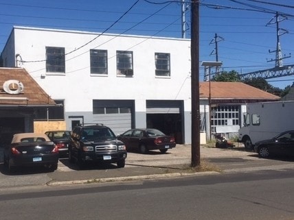 More Photos Of 2000 Stratford Ave, Stratford Storefront For Sale