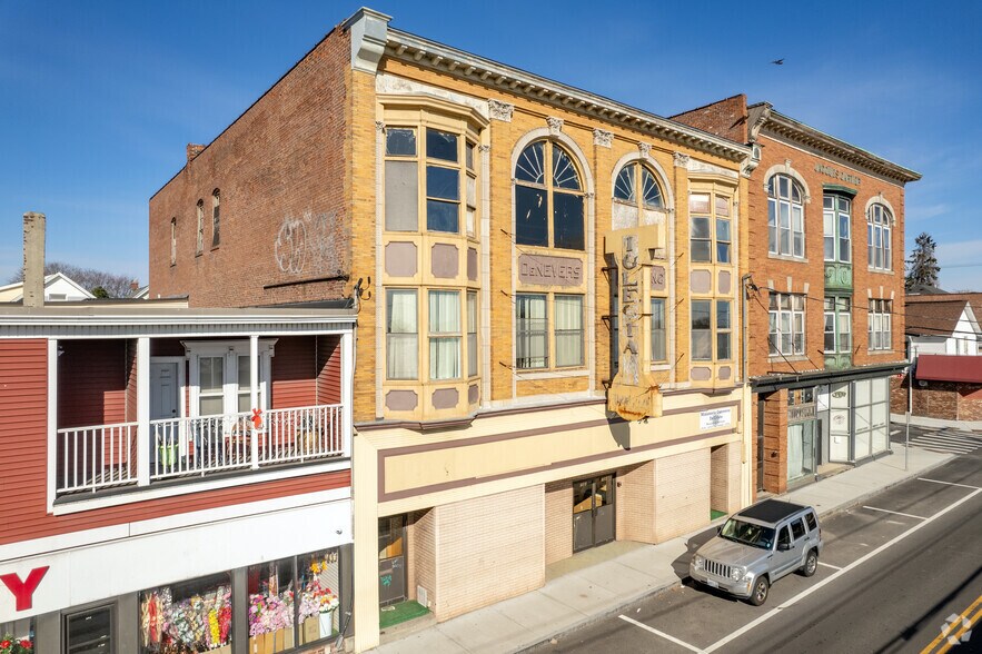 More Photos Of 702-704 Broad St, Central Falls Storefront Retail Residential For Sale