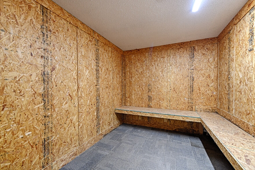 More Photos Of 1250 S State Highway 205, Rockwall Warehouse For Sale