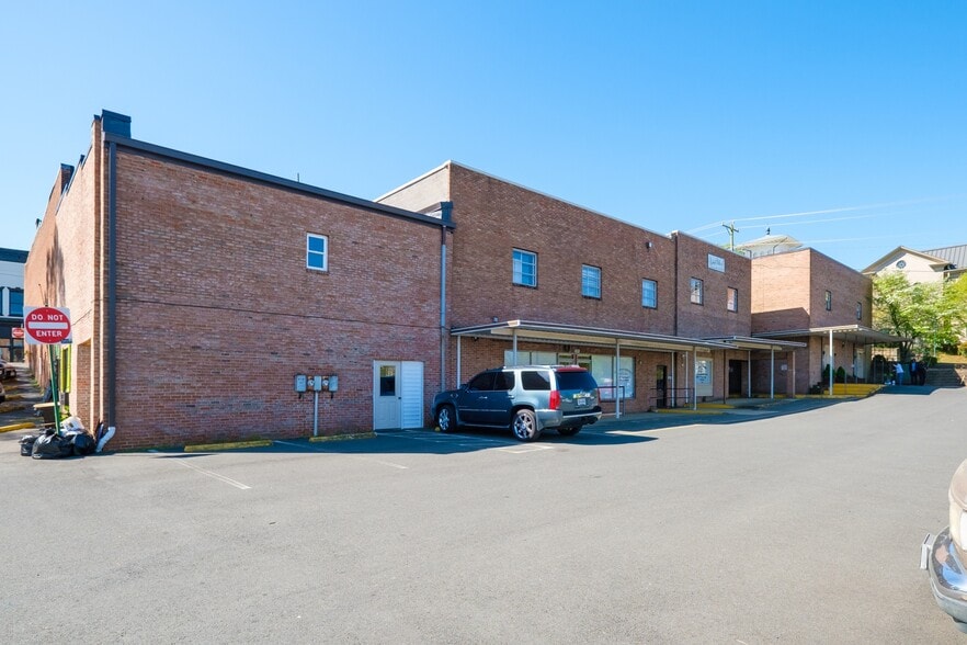 Primary Photo Of 111-113 E Main St, Orange Storefront For Lease