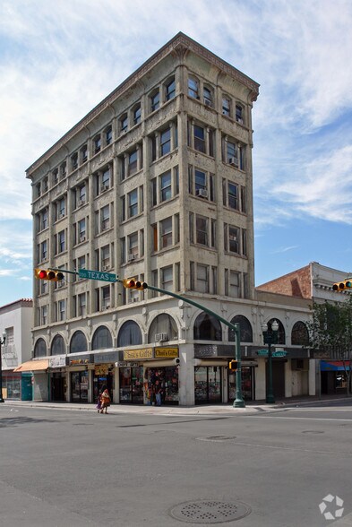 More Photos Of 115 N Mesa St, El Paso General Retail For Sale