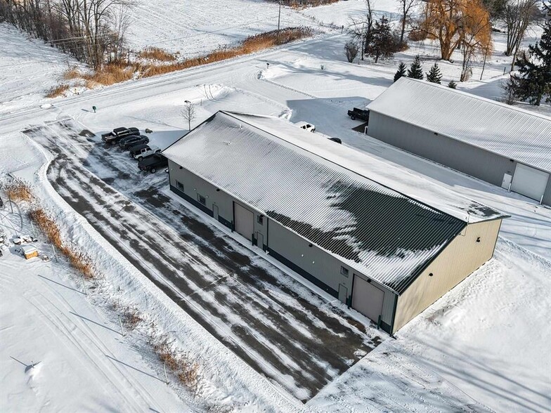 More Photos Of 4030 Champeau Rd, New Franken Warehouse For Sale