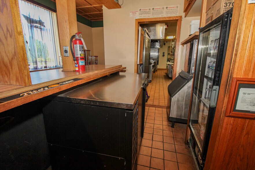 More Photos Of 125 Main St, Huron Bowling Alley For Sale