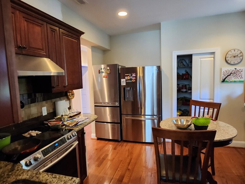 More Photos Of 1901 Pennview Rd, Havertown Flex For Sale