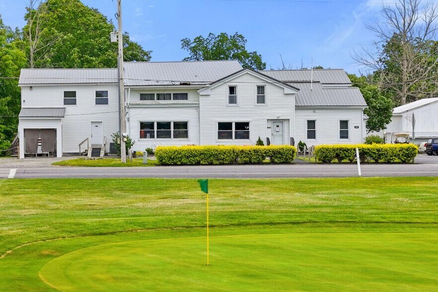 More Photos Of 218 N Applegate Rd, Ithaca Golf Course Driving Range For Sale