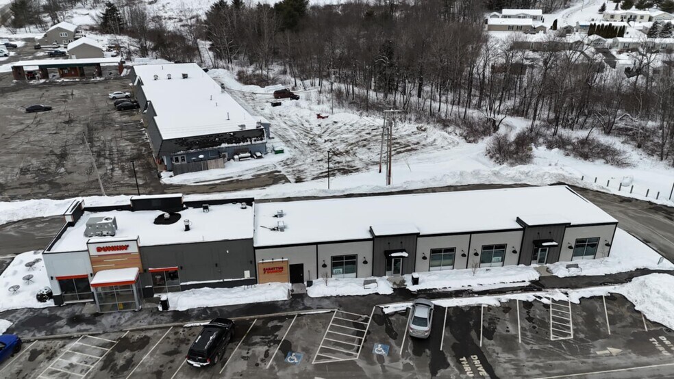 More Photos Of 148 Sabattus Rd, Sabattus Storefront Retail Office For Lease