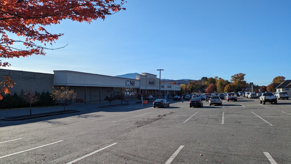 More Photos Of 100% Occupancy - 103,380 SF Shopping Center, Morrisville Storefront For Sale