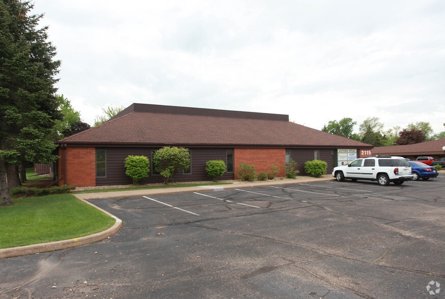 More Photos Of 2115 E Clairemont Ave, Eau Claire Office For Lease