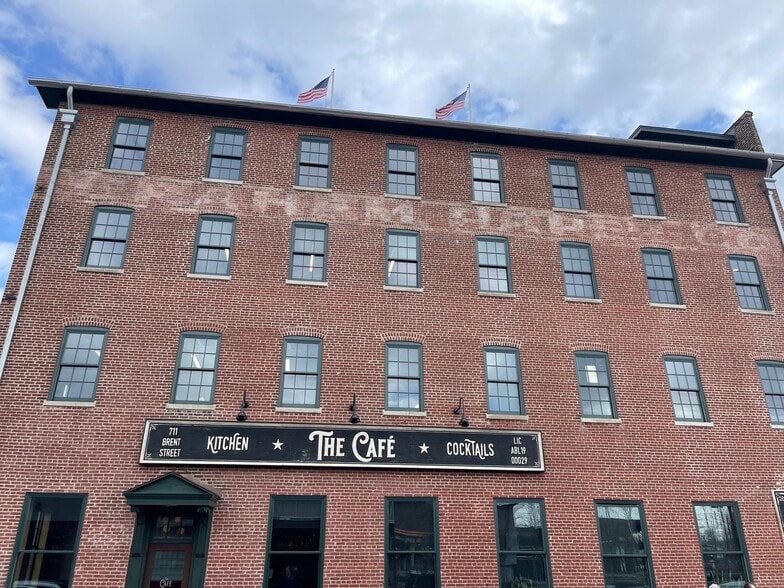 Primary Photo Of 711 Brent St, Louisville Loft Creative Space For Lease