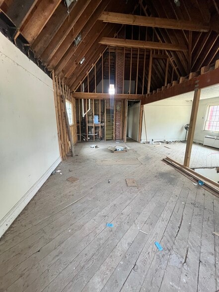 More Photos Of 561 Ridge Rd, Lackawanna Office Residential For Sale