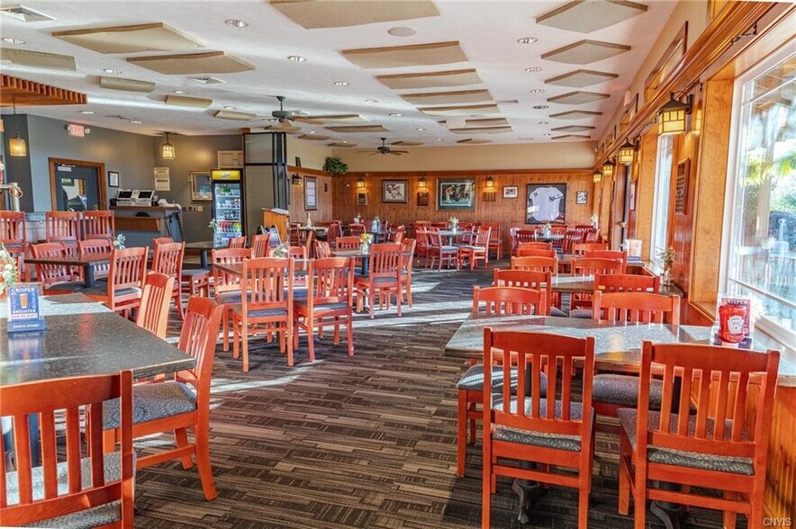 More Photos Of 6700 Dunnsville Rd, Village of Altamont Golf Course Driving Range For Sale