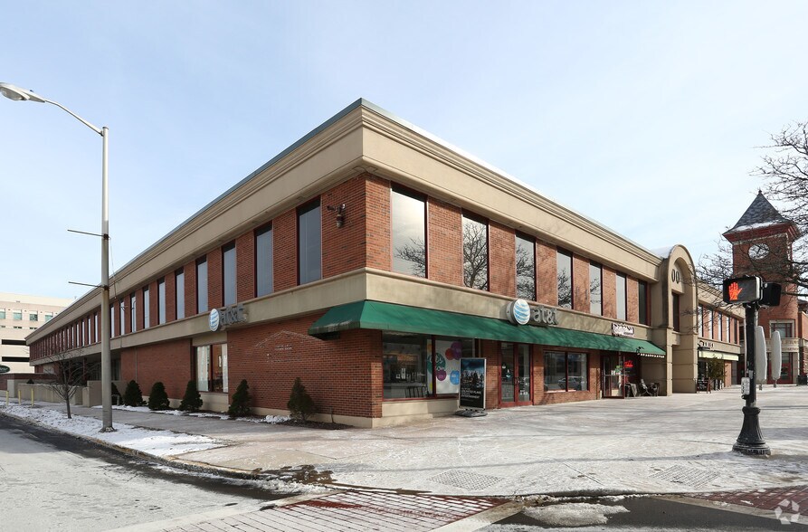 More Photos Of 100-140 Riverview Ctr, Middletown Office For Lease