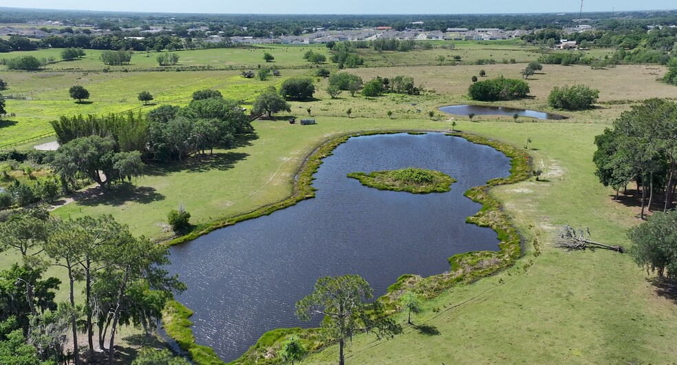 More Photos Of 4020 Country Club rd, Winter Haven Land For Sale