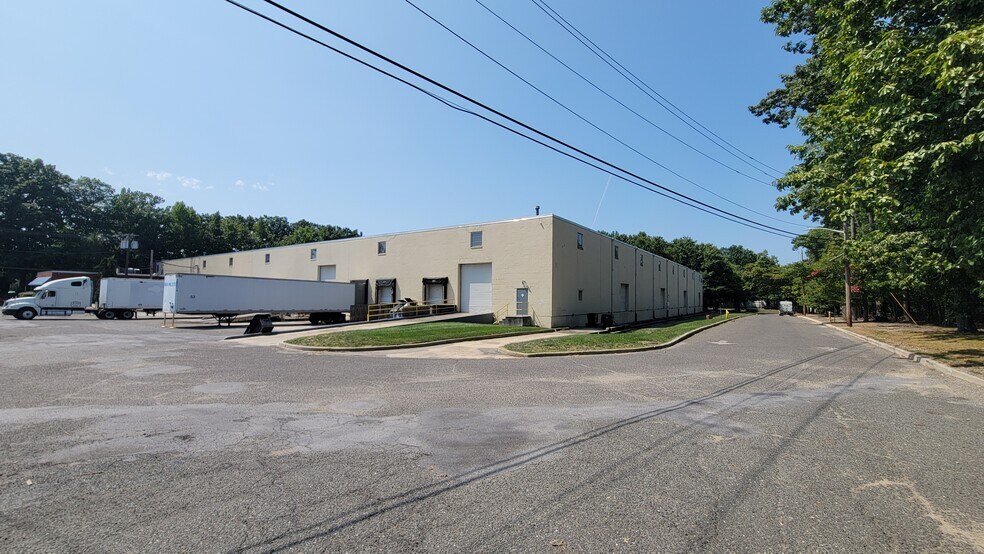 More Photos Of 35 Kimberly Rd, East Brunswick Industrial For Sale