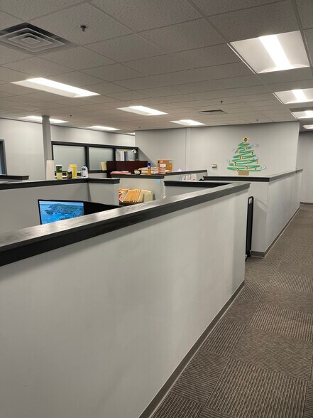 More Photos Of 141 1st St W, Waconia Office For Lease