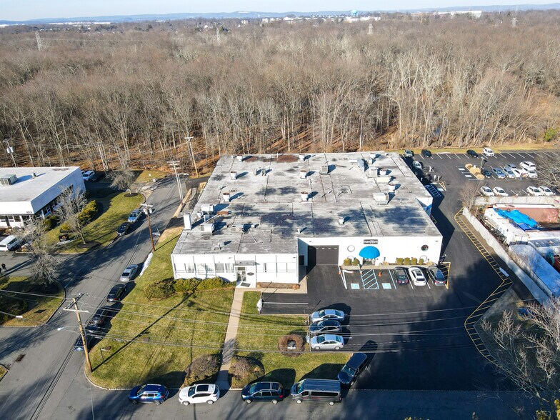 More Photos Of 1 Naylon Pl, Livingston Research And Development For Lease