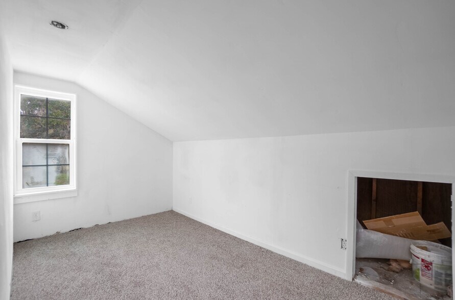 More Photos Of 8929 E Gulf To Lake Hwy, Inverness Auto Repair For Sale