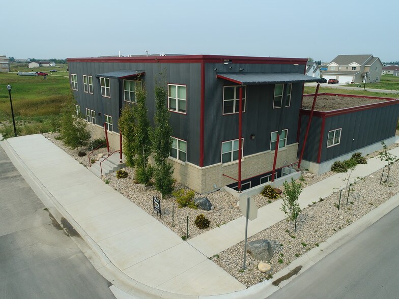 More Photos Of 299 Prairie Dr, Stanley Office For Sale