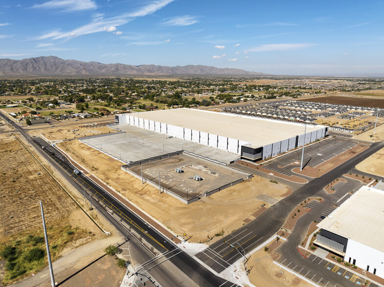 Primary Photo Of NWC of Route 303 & W Glendale Avenue, Litchfield Park Unknown For Lease