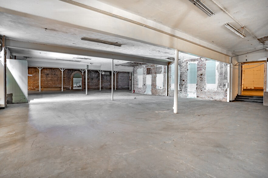 More Photos Of 1324 E 7th Ave, Tampa Restaurant For Sale